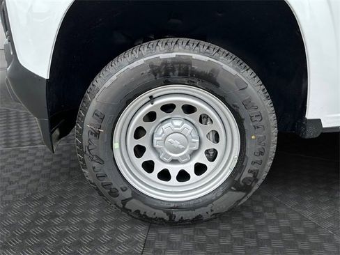 New 2025 Chevrolet Colorado W/T w/ WT Convenience Package II image 14