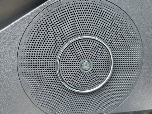 Used 2024 Ford Expedition Platinum image 24