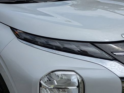 New 2026 Mitsubishi Outlander SE FWD image 10