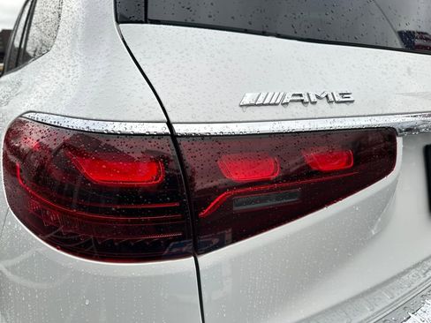 Used 2024 Mercedes-Benz GLS 63 AMG 4MATIC image 10