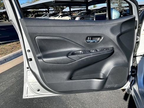 New 2025 Nissan Versa SV image 10