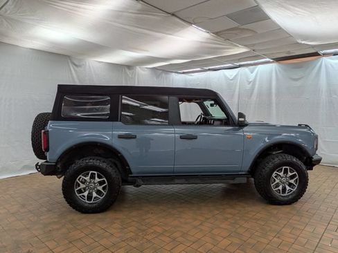 Certified 2024 Ford Bronco Badlands AWD/4WD image 8