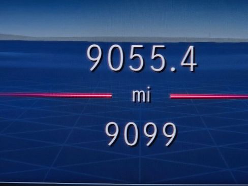 Used 2024 Mercedes-Benz GLS 450 4MATIC image 39