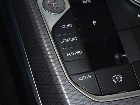 New 2026 BMW 330i xDrive Sedan w/ M Sport Package image 14