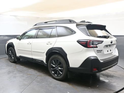 Certified 2024 Subaru Outback Onyx Edition XT image 3
