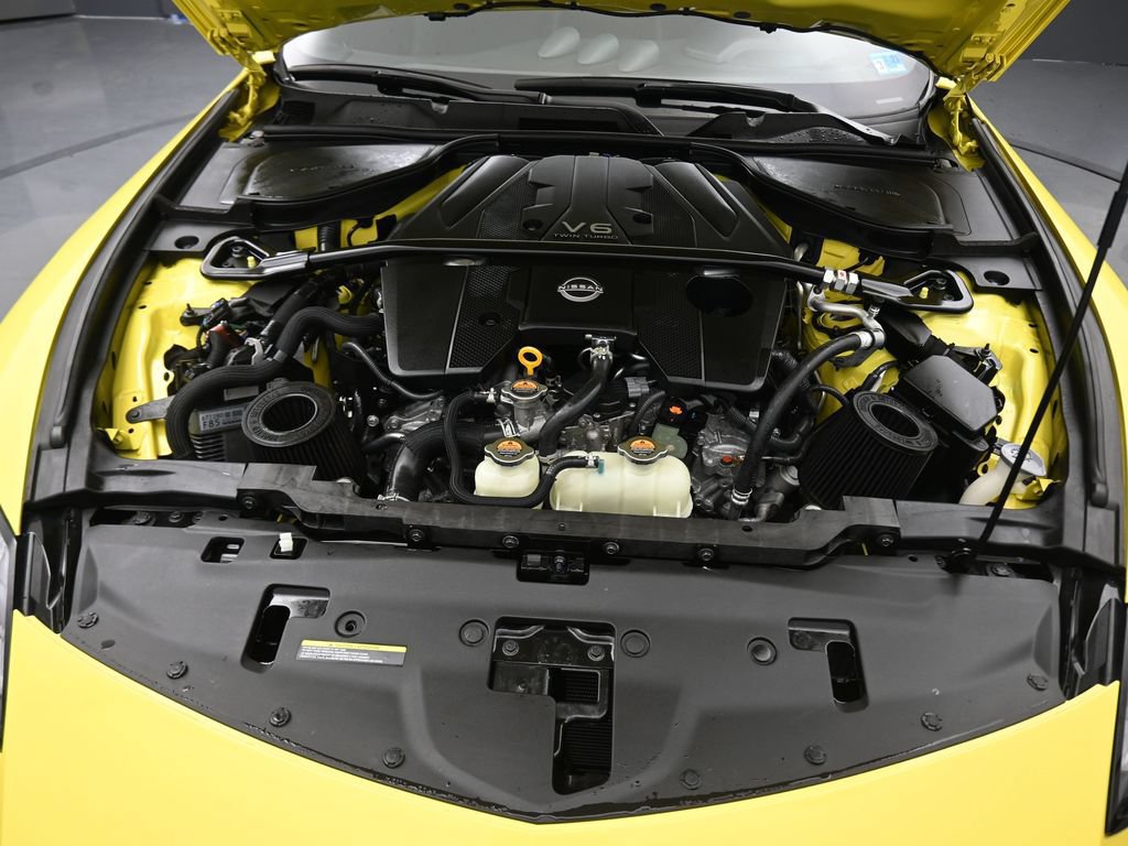 Used 2023 Nissan Z w/ Floor Mat Package (L93) RWD image 41