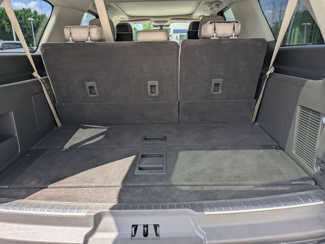 Certified 2023 Lincoln Navigator L Reserve AWD/4WD image 7