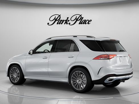 New 2026 Mercedes-Benz GLE 450 4MATIC image 10