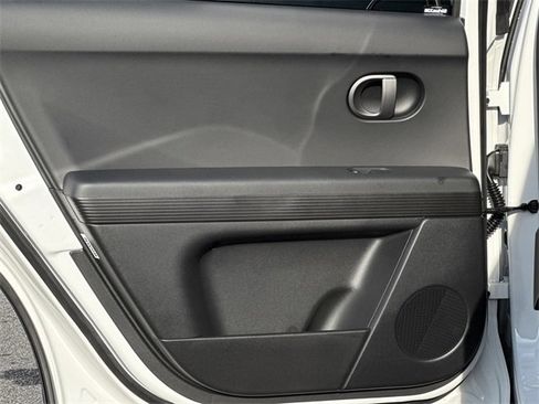 New 2026 Hyundai Ioniq 5 SEL image 22