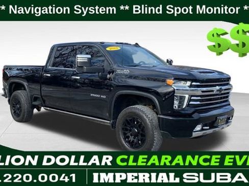 Used 2022 Chevrolet Silverado 2500 High Country w/ Z71 Off-Road Package image 1