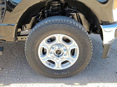 New 2026 Ford F350 XLT w/ FX4 Off-Road Package image 14