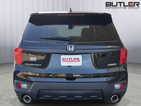 Used 2023 Honda Passport EX-L image 5