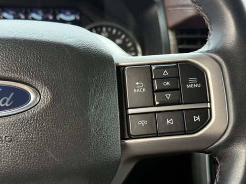 Used 2024 Ford Expedition Max Limited image 19