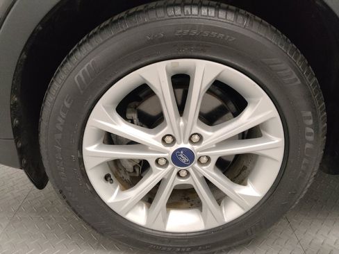 Used 2018 Ford Escape SE image 31