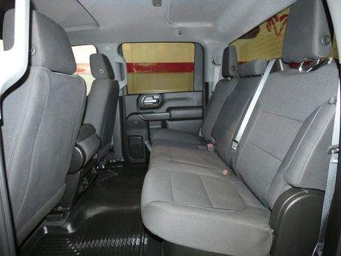 Used 2021 Chevrolet Silverado 2500 Custom w/ Custom Value Package image 23