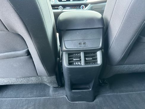 Used 2026 Chevrolet Equinox LT FWD image 7