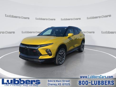 Used 2023 Chevrolet Blazer RS image 4