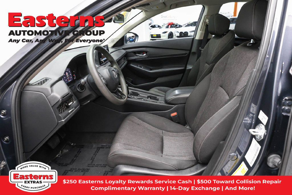 Used 2023 Honda Accord EX image 15