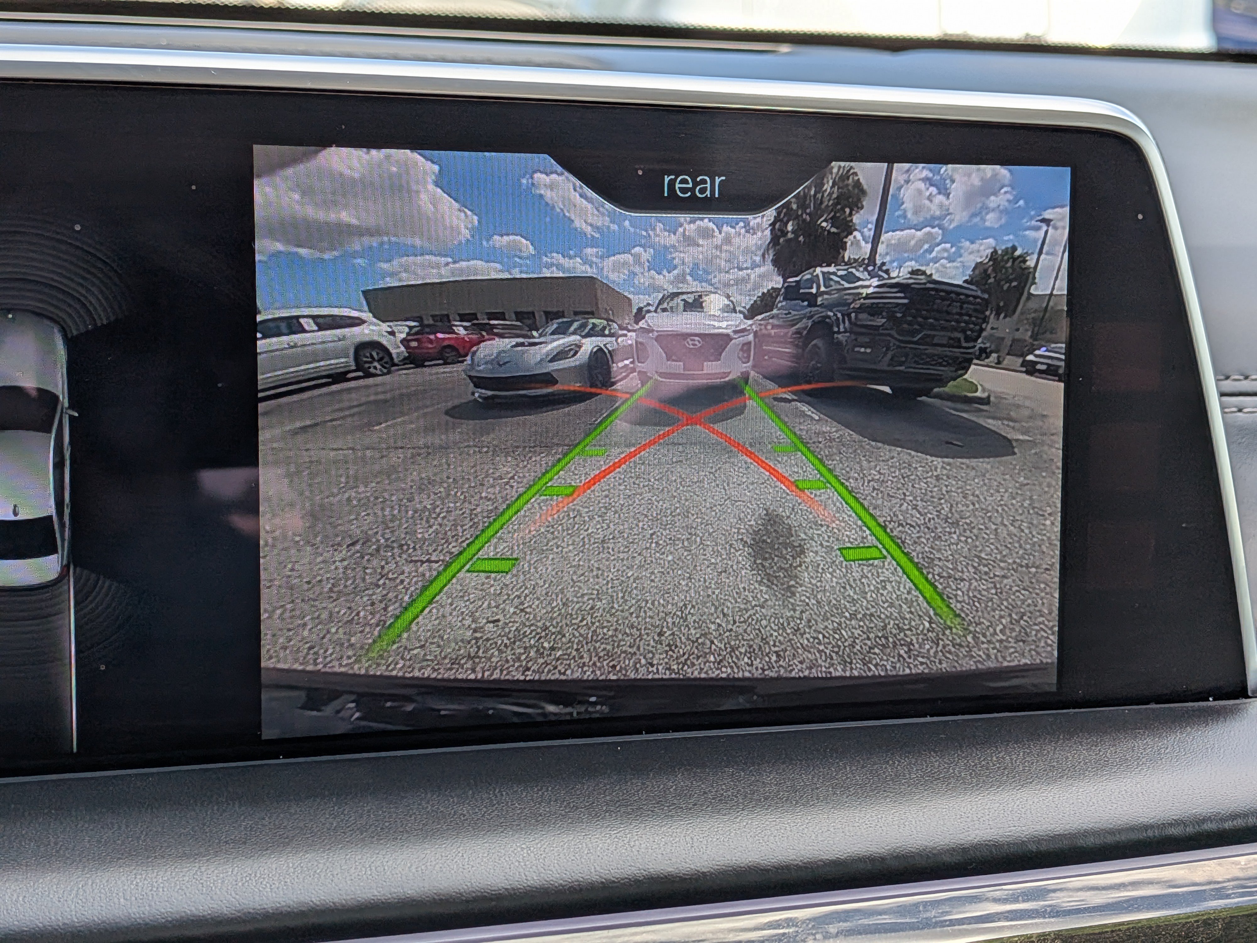 Used 2018 BMW 750i xDrive AWD/4WD image 36