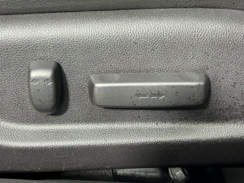 Used 2019 Acura ILX Technology Package image 11