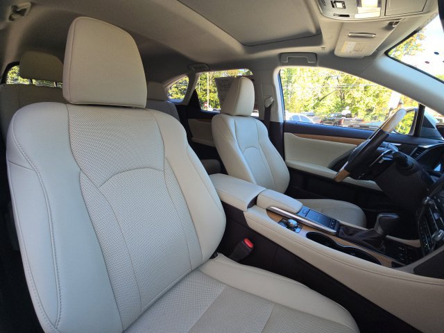 Used 2020 Lexus RX 450hL AWD w/ Premium Package image 27