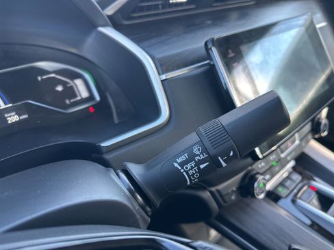 Used 2018 Honda Clarity Plug-In Hybrid image 48