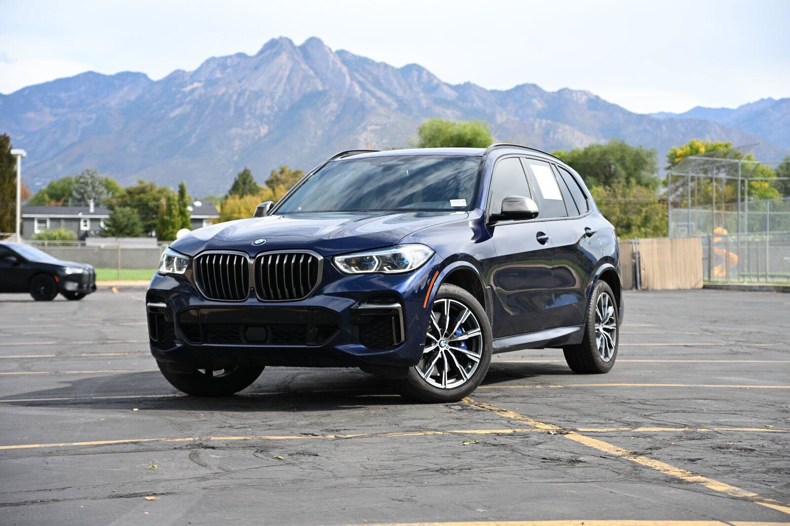 Used 2022 BMW X5 M50i w/ Executive Package AWD/4WD image 1
