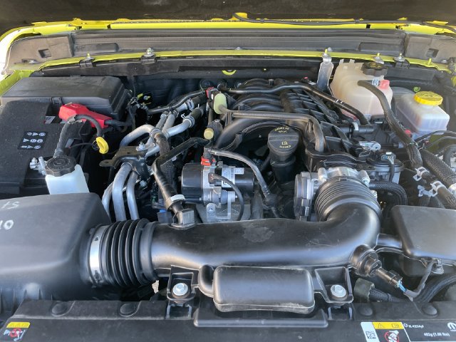 Used 2022 Jeep Wrangler Sport AWD/4WD image 31