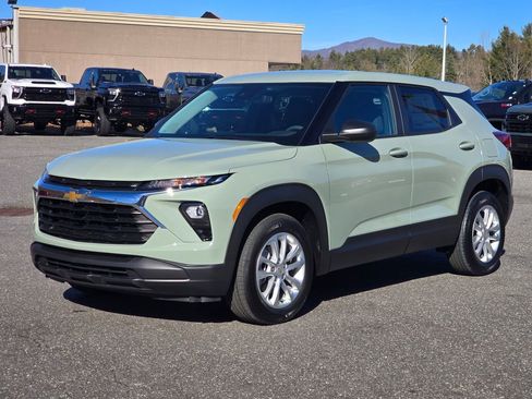 New 2026 Chevrolet TrailBlazer LS w/ LS Convenience Package image 2