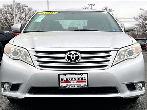 Used 2012 Toyota Avalon image 3