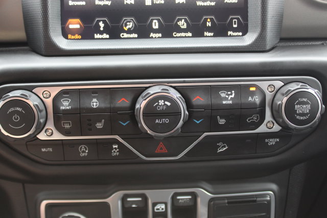 Used 2018 Jeep Wrangler Unlimited Rubicon AWD/4WD image 20