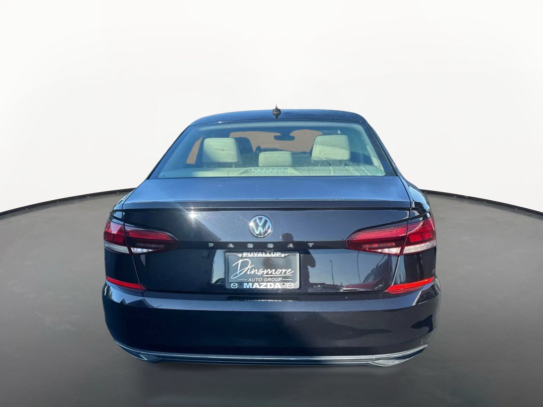 Used 2020 Volkswagen Passat 2.0T SE FWD image 4