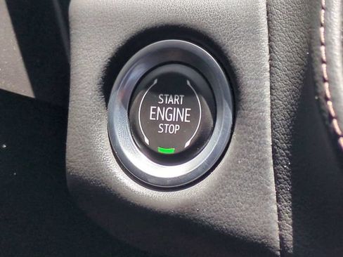 Used 2022 Chevrolet Suburban High Country AWD/4WD image 35