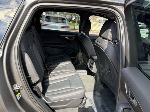 Used 2024 Audi Q7 2.0T Premium Plus w/ Premium Plus Package image 25