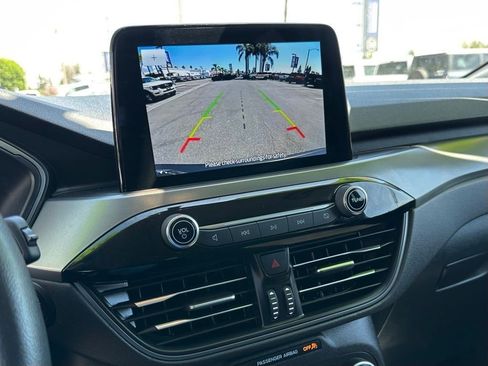 Used 2025 Ford Escape Active image 25