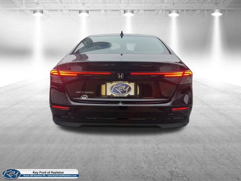 Used 2025 Honda Accord SE image 6
