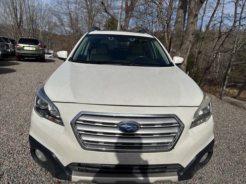 Used 2017 Subaru Outback 2.5i Limited image 8