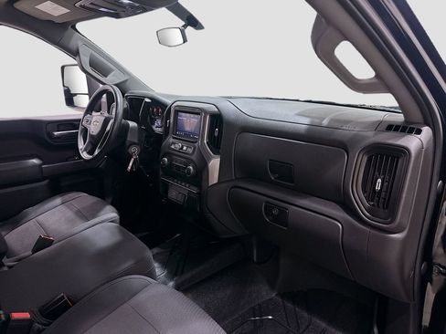 Used 2020 Chevrolet Silverado 1500 Custom w/ Custom Value Package RWD image 29