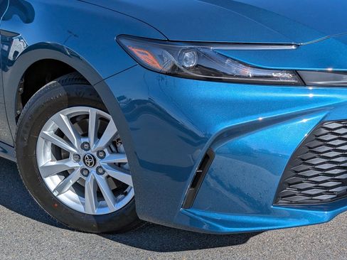 Used 2026 Toyota Camry LE image 10