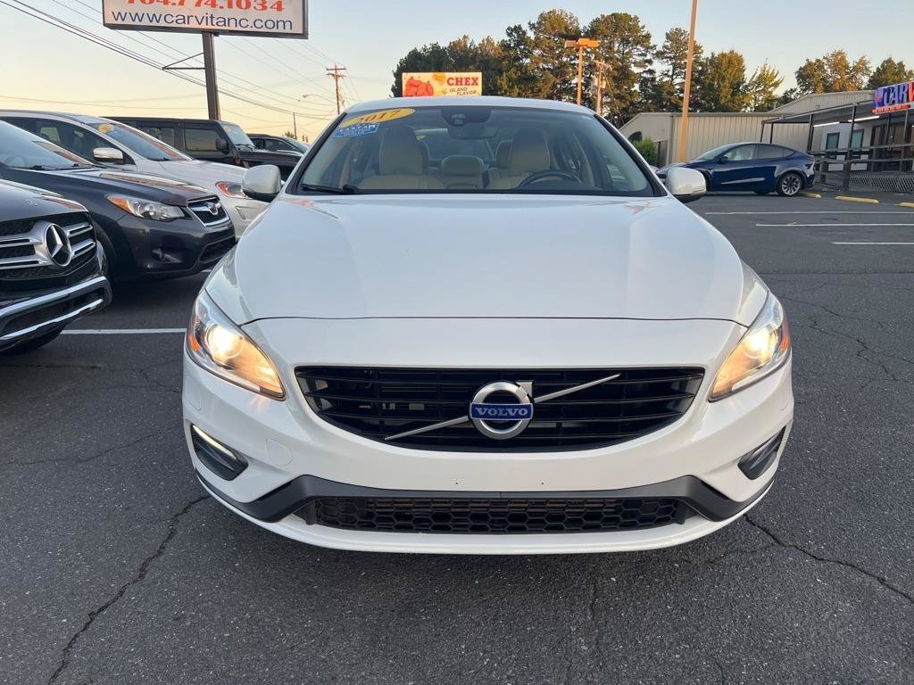 Used 2017 Volvo S60 T5 Dynamic AWD/4WD image 29