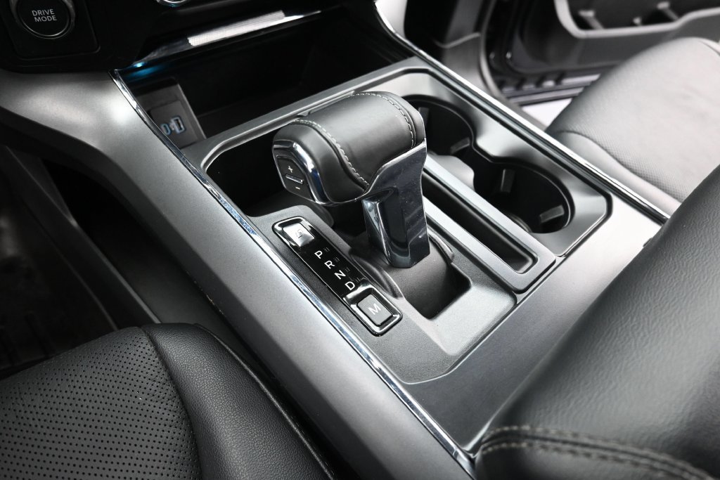 Used 2021 Ford F150 Lariat RWD image 7
