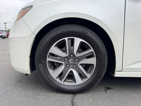 Used 2014 Honda Odyssey Touring Elite image 65