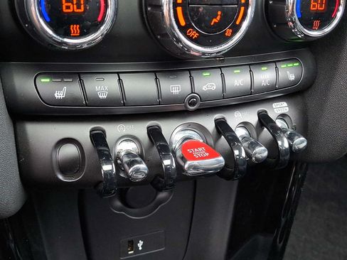 Certified 2024 MINI Cooper S FWD image 17