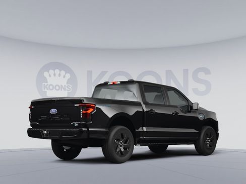 Used 2024 Ford F150 Lightning Flash AWD/4WD image 4