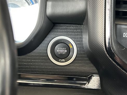 Used 2022 RAM 1500 Limited image 23