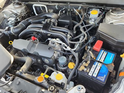 Used 2017 Subaru Outback 2.5i Limited image 15