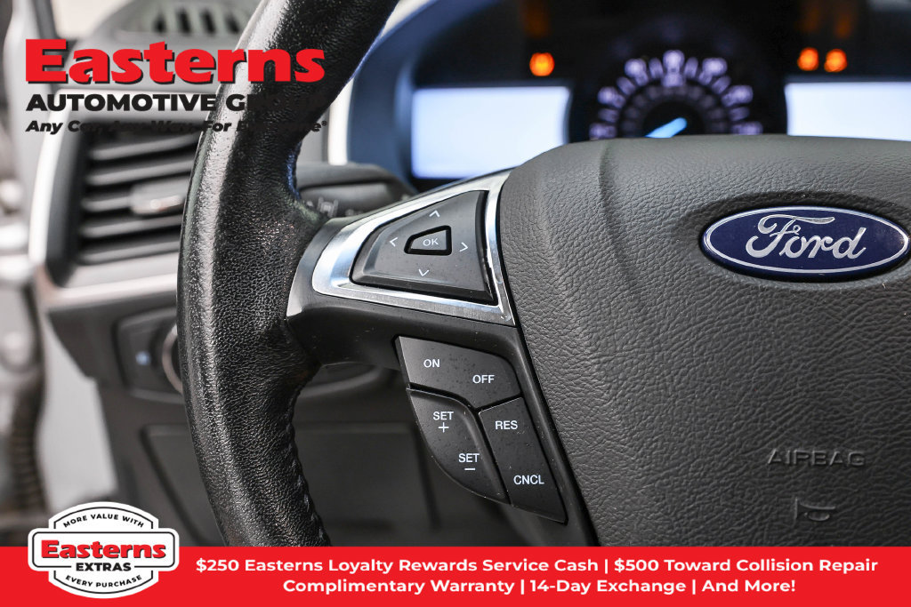 Used 2019 Ford Edge SEL w/ Equipment Group 201A FWD image 16