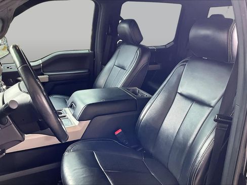 Used 2019 Ford F150 Lariat AWD/4WD image 8