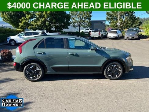 Used 2024 Kia Niro Wind w/ Wind Preserve Package FWD image 8