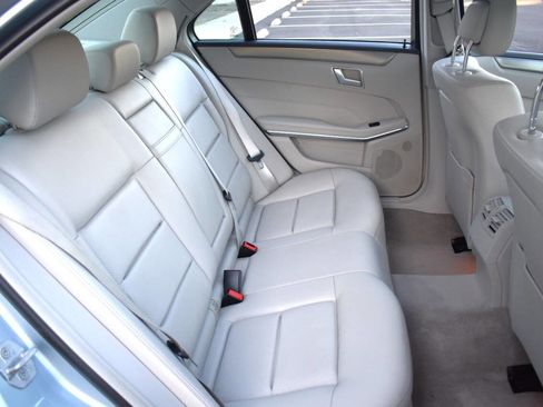 Used 2014 Mercedes-Benz E 350 Sedan image 45